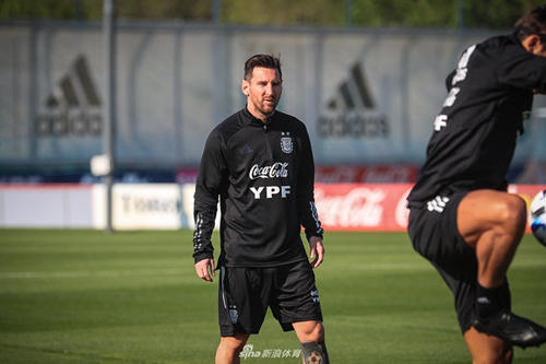 متى قرعة دوري أبطال أفريقيا 2025؟